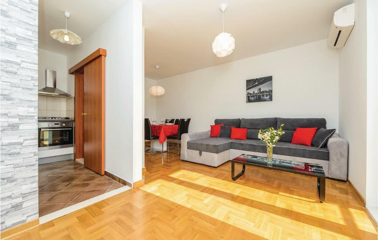 Nice Apartment In Cavtat With Wifi Exterior foto